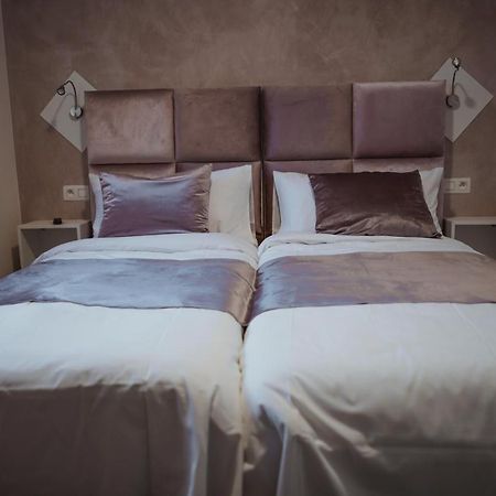 Hotel Onyx Expo Jette Zewnętrze zdjęcie
