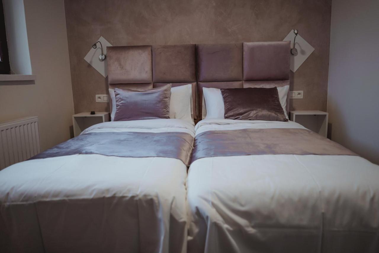 Hotel Onyx Expo Jette Zewnętrze zdjęcie